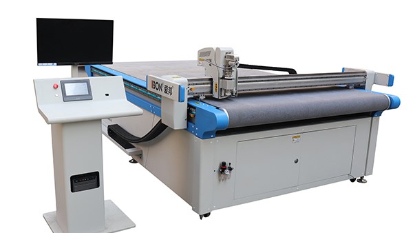 PP切割機工藝特點和切割機發展趨勢